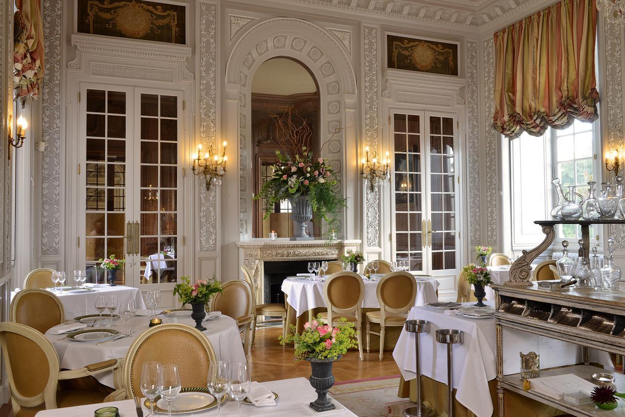 Chateau Colbert Maulevrier Екстер'єр фото